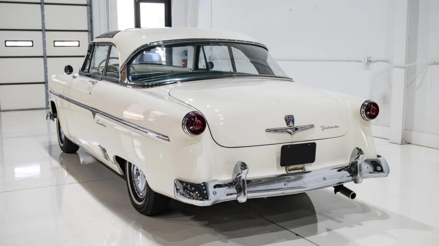 1954 Ford Crestline - Image 3 of 31