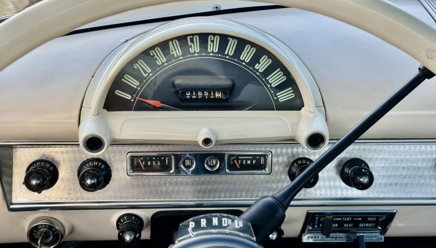 1954 Ford Crestline - Image 26 of 31