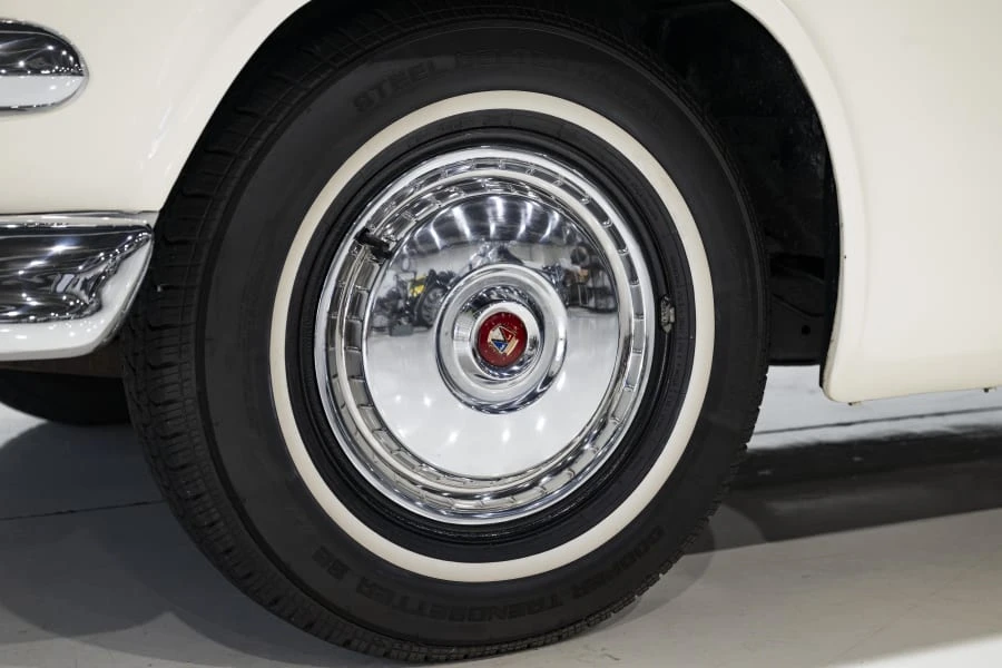 1954 Ford Crestline - Image 21 of 31