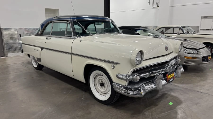 1954 Ford Crestline - Image 3 of 6