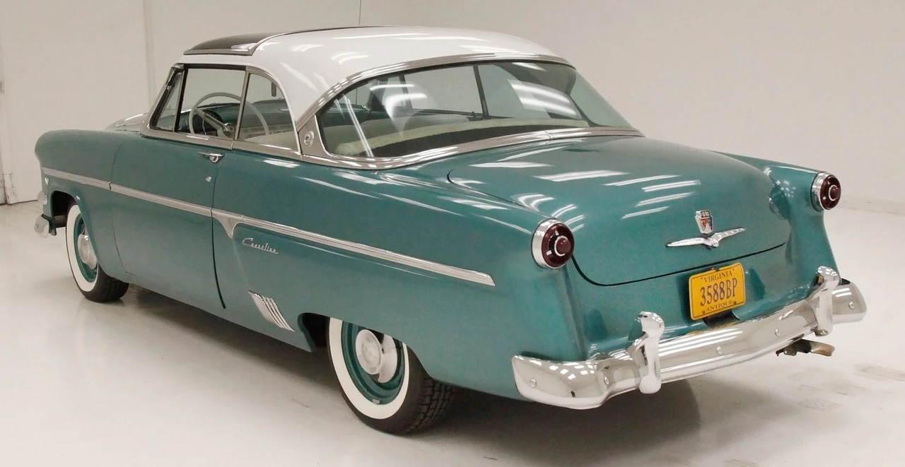 1954 Ford Crestline - Image 3 of 31
