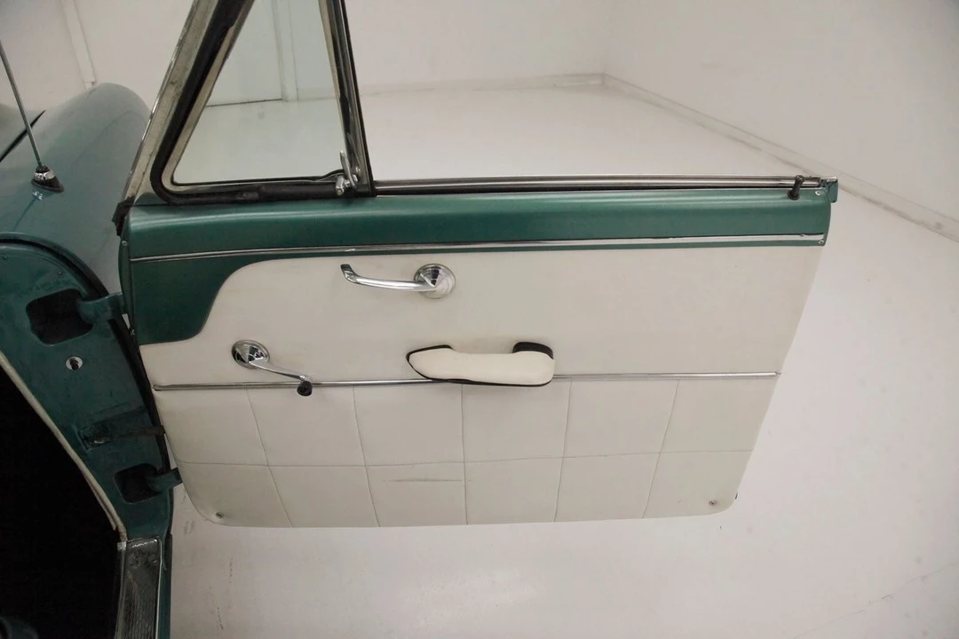 1954 Ford Crestline - Image 25 of 31