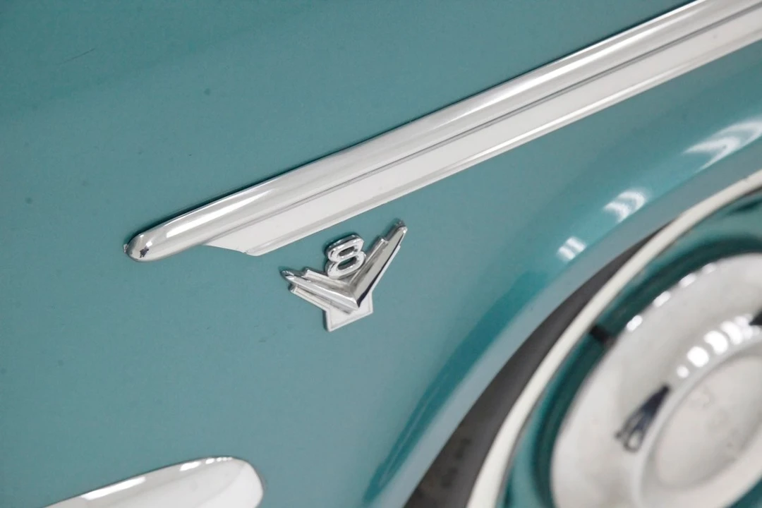 1954 Ford Crestline - Image 20 of 31