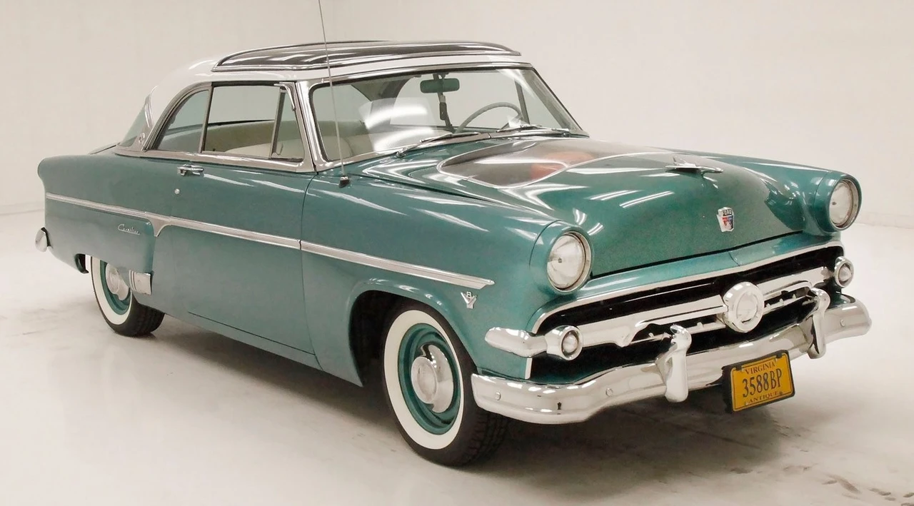 1954 Ford Crestline - Image 6 of 31