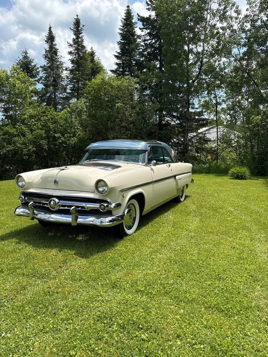 1954 Ford Crestline - Image 3 of 31