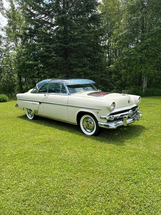 1954 Ford Crestline - Image 6 of 31