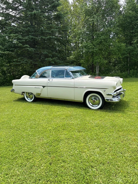 1954 Ford Crestline - Image 7 of 31