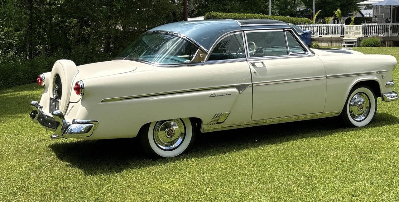 1954 Ford Crestline - Image 9 of 31