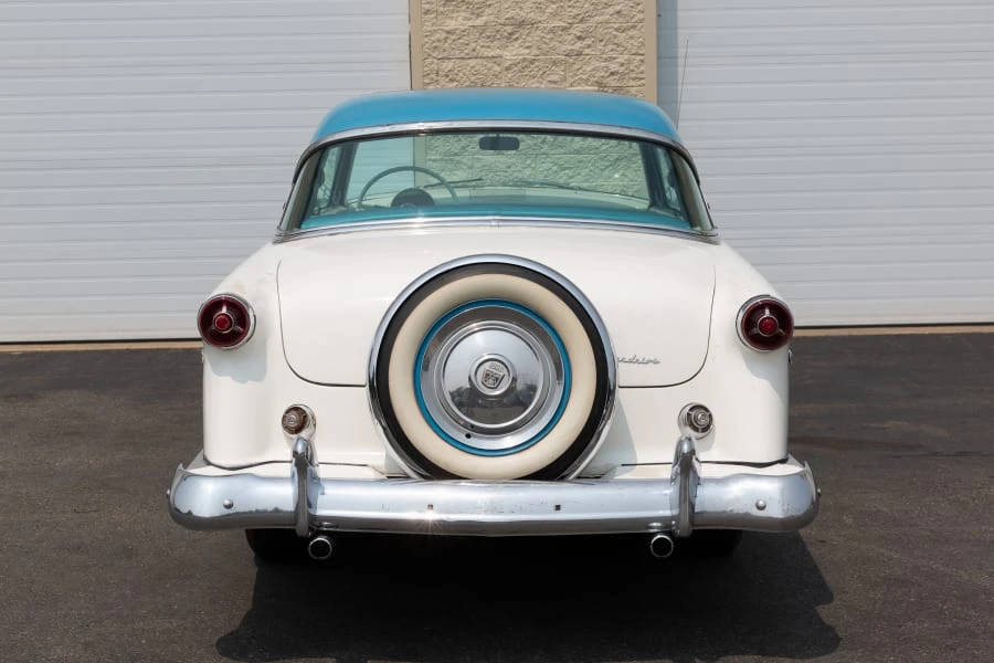 1954 Ford Crestline - Image 4 of 31