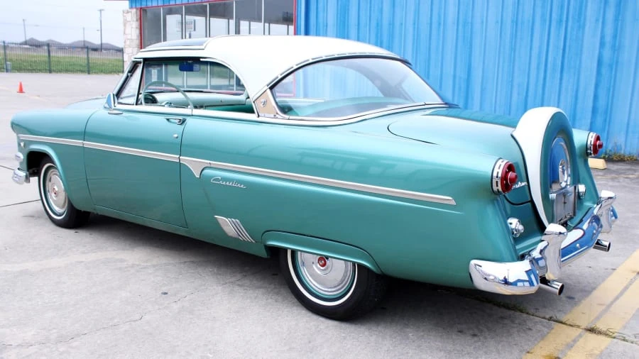 1954 Ford Crestline - Image 3 of 13