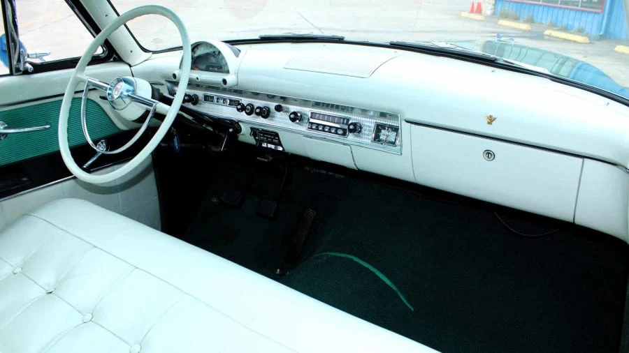1954 Ford Crestline - Image 6 of 13