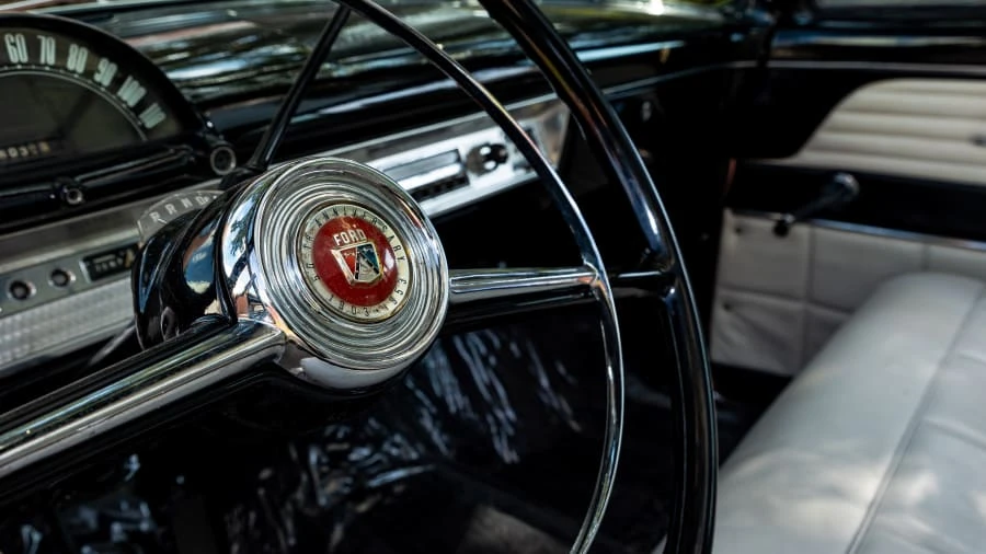 1954 Ford Crestline - Image 6 of 26