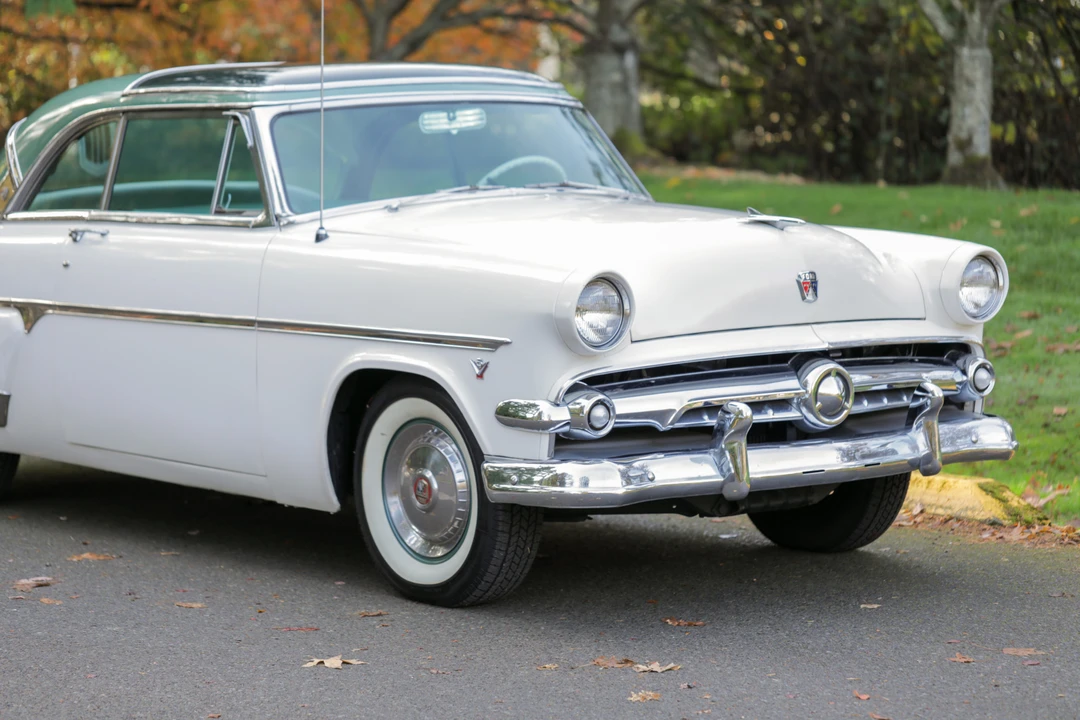 1954 Ford Crestline - Image 18 of 31