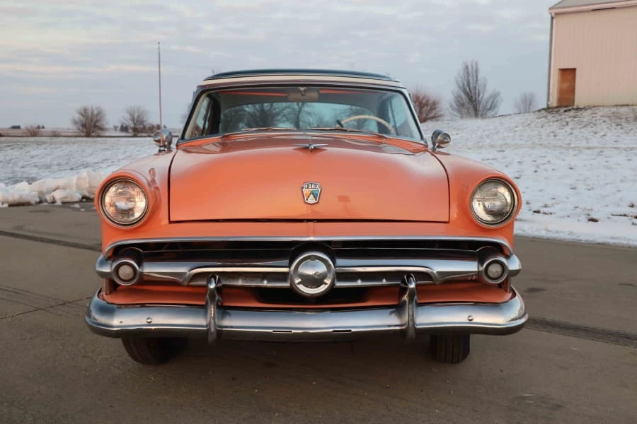 1954 Ford Crestline - Image 3 of 30