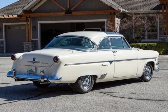 1954 Ford Crestline - Image 4 of 31