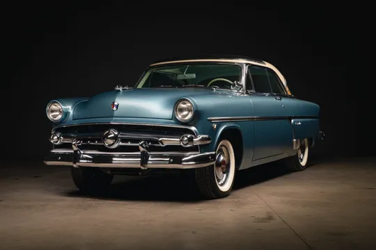 1954 Ford Crestline Skyliner