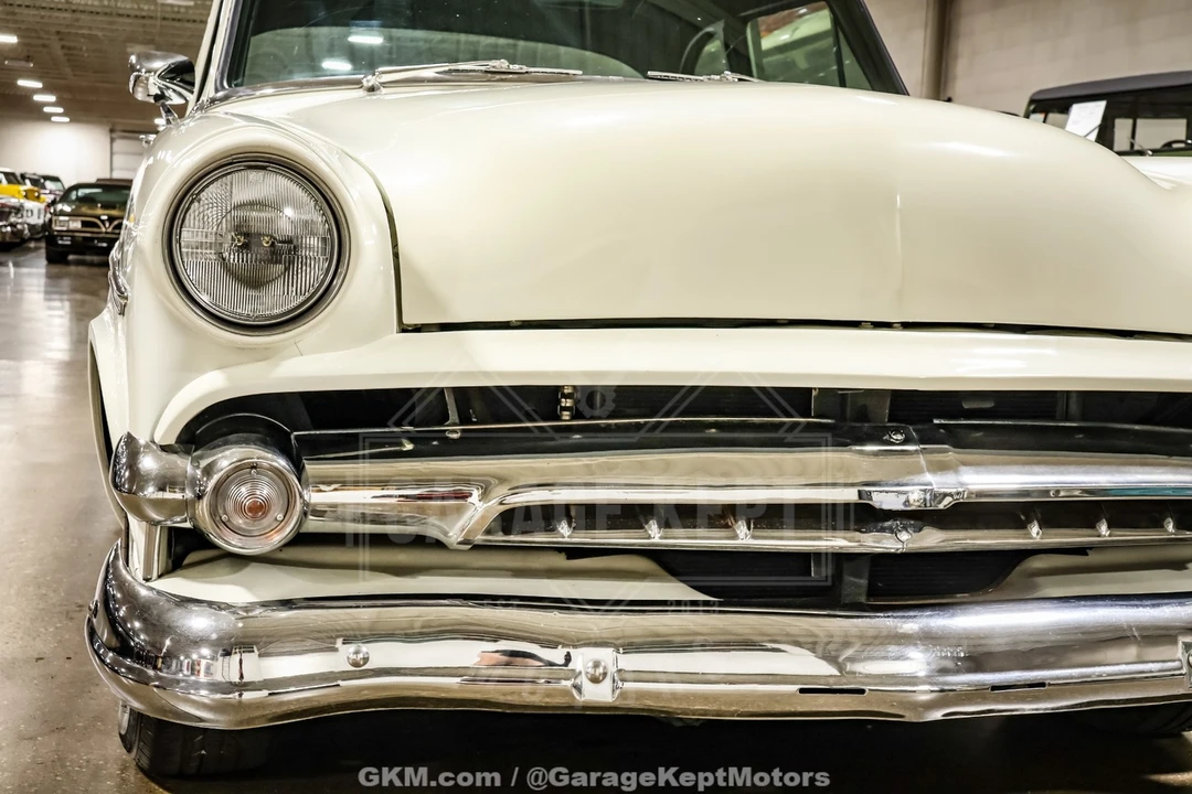 1954 Ford Crestline - Image 18 of 31
