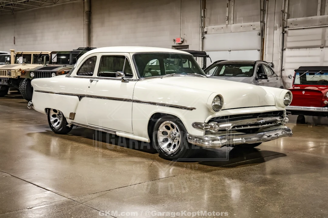 1954 Ford Crestline - Image 13 of 31