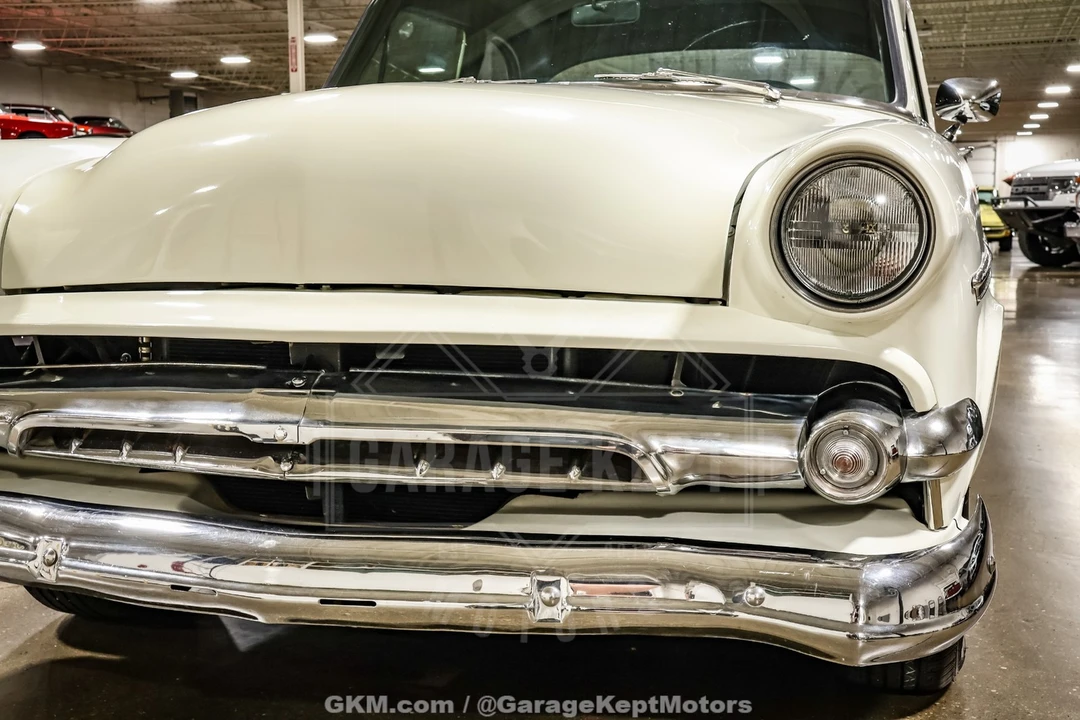 1954 Ford Crestline - Image 19 of 31