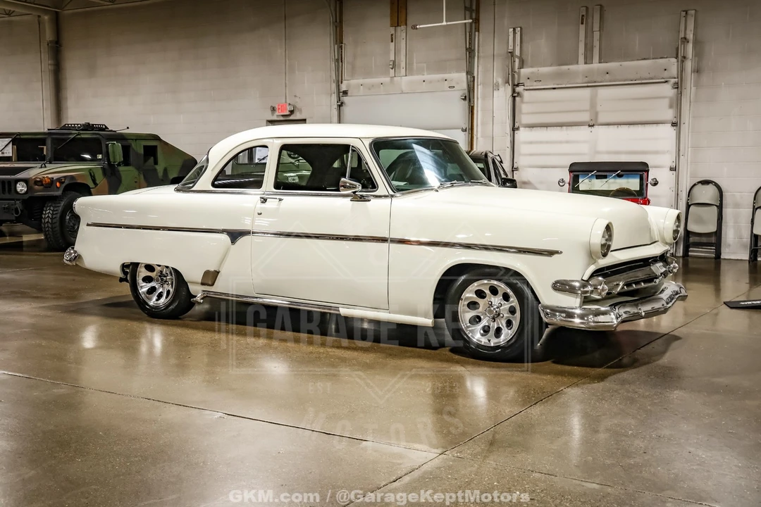 1954 Ford Crestline - Image 12 of 31
