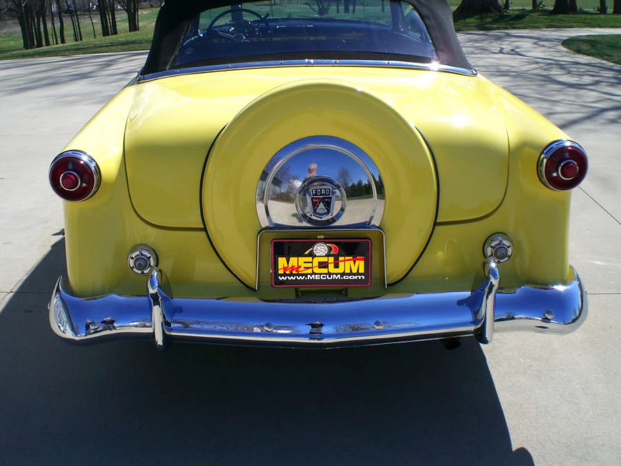 1954 Ford Crestline - Image 7 of 8