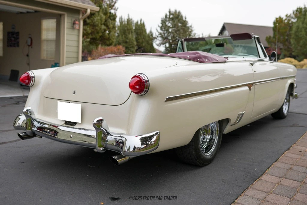 1954 Ford Crestline - Image 8 of 12