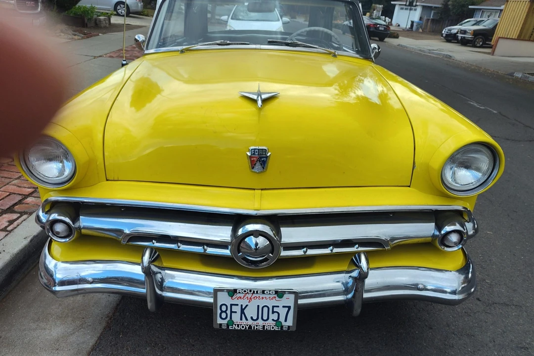 1954 Ford Crestline - Image 16 of 31