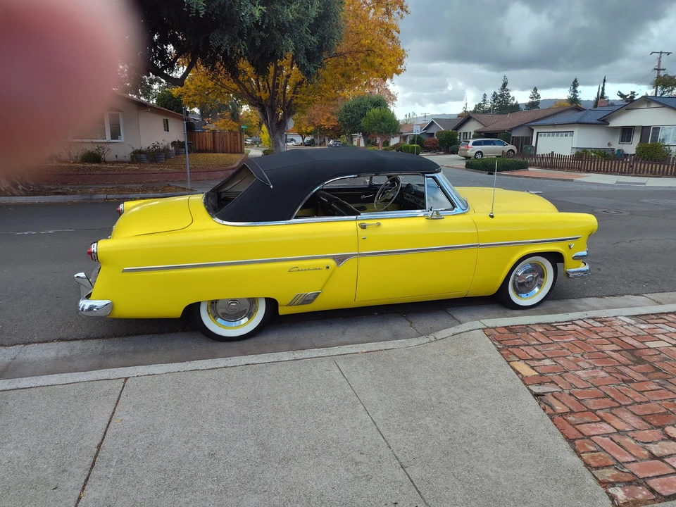 1954 Ford Crestline - Image 10 of 31