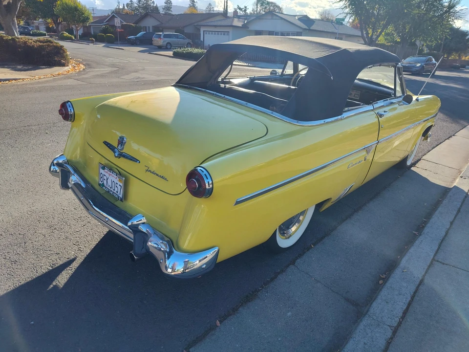 1954 Ford Crestline - Image 9 of 31