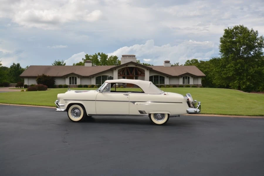1954 Ford Crestline - Image 6 of 19