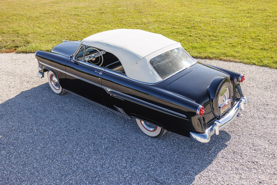 1954 Ford Crestline - Image 9 of 31