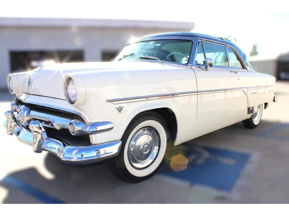 1954 Ford Crestline - Image 4 of 31