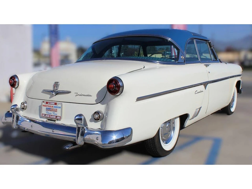 1954 Ford Crestline - Image 9 of 31