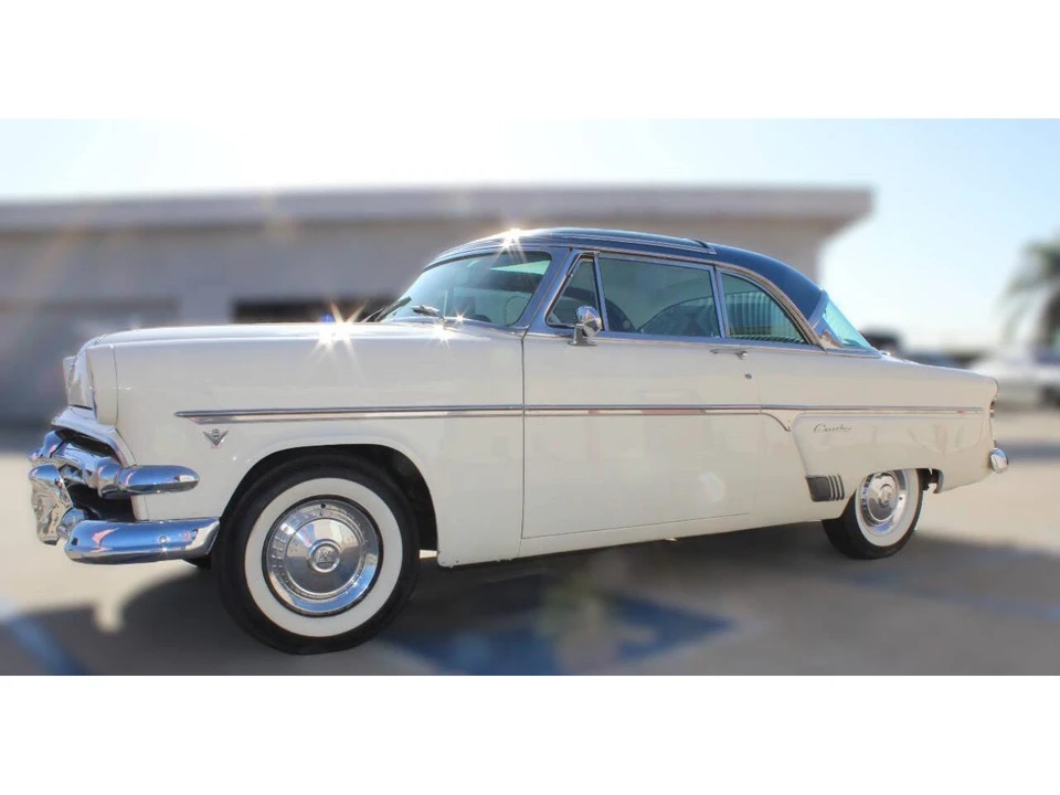 1954 Ford Crestline - Image 5 of 31