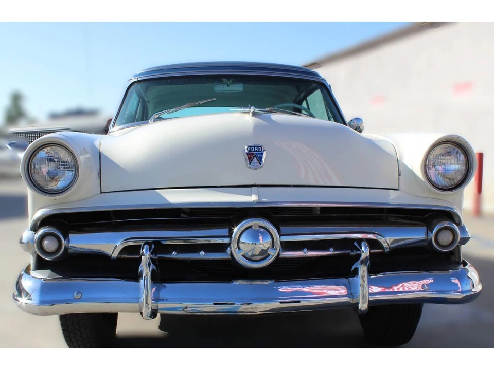 1954 Ford Crestline - Image 17 of 31