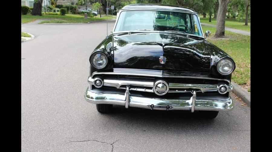 1954 Ford Crestline - Image 3 of 12