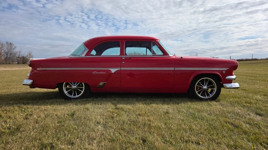 1954 Ford Crestline - Image 6 of 12