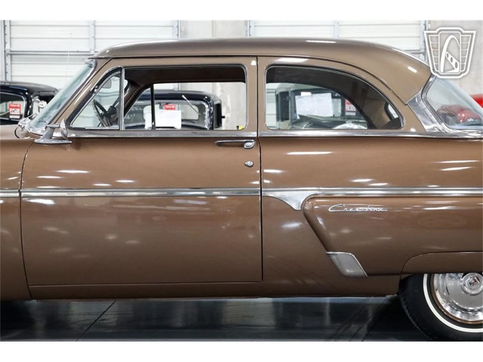 1954 Ford Crestline - Image 17 of 31