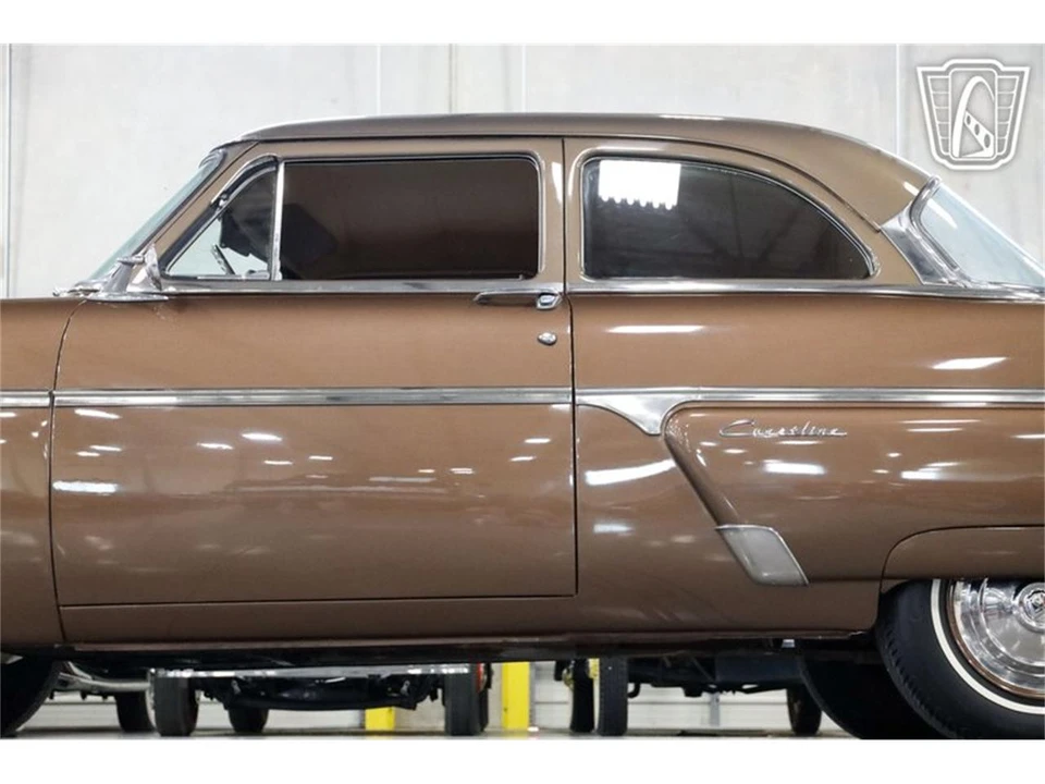 1954 Ford Crestline - Image 18 of 31
