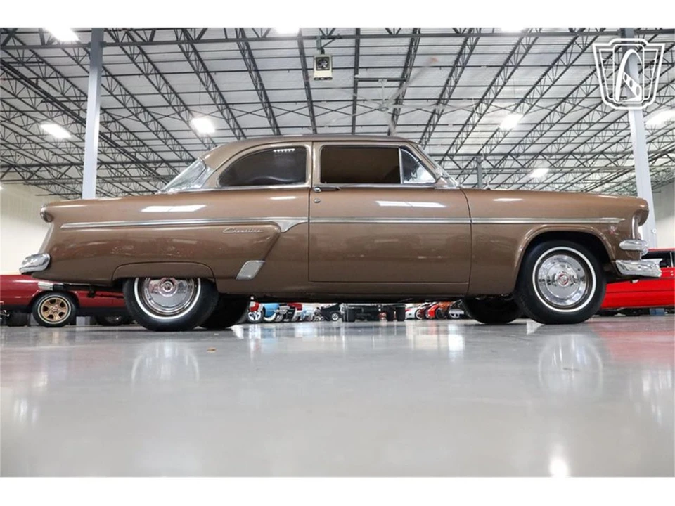 1954 Ford Crestline - Image 31 of 31