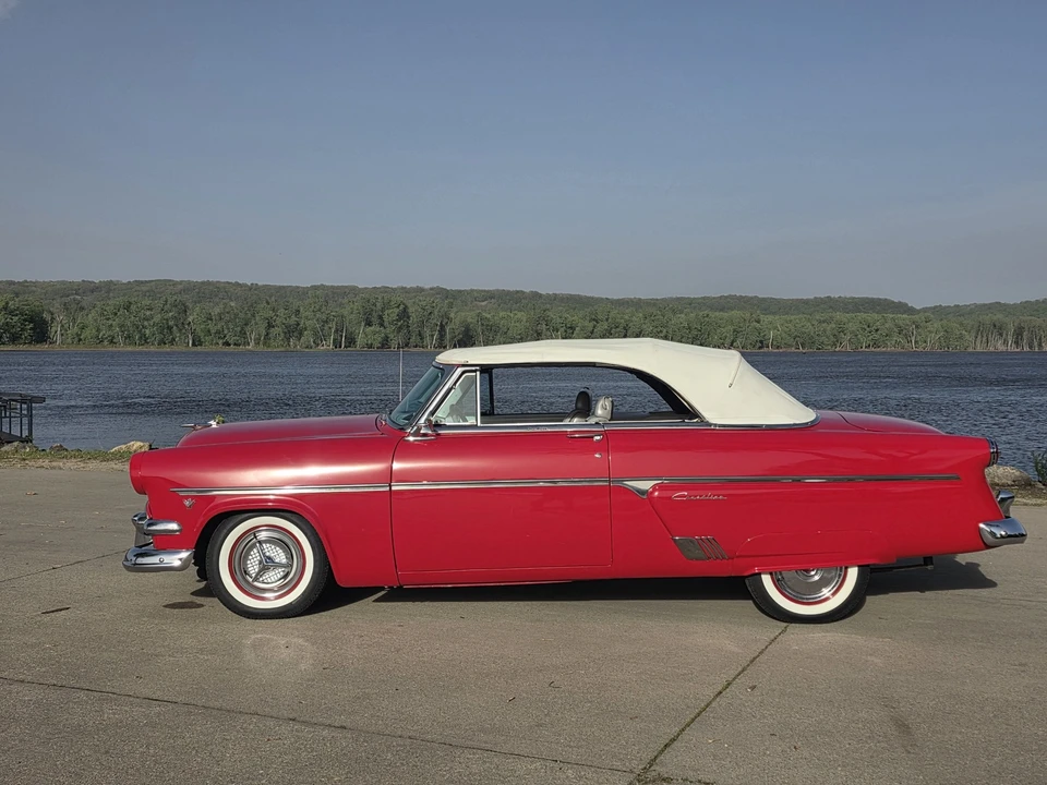 1954 Ford Crestline - Image 10 of 31