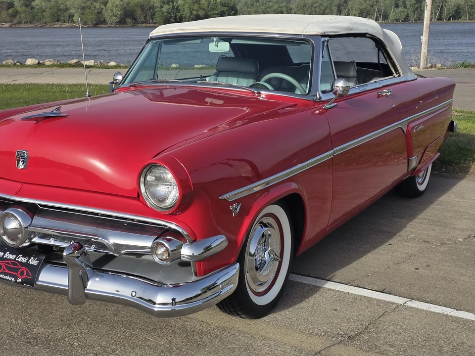 1954 Ford Crestline - Image 20 of 31
