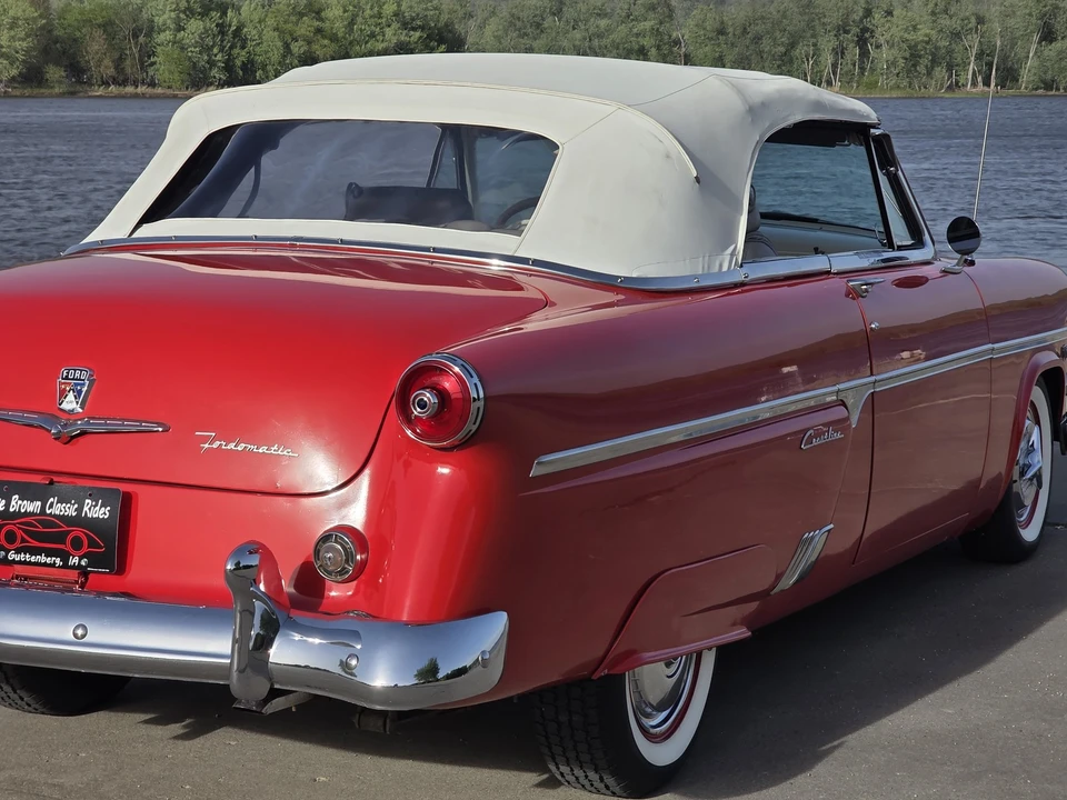 1954 Ford Crestline - Image 16 of 31
