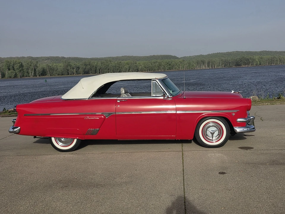 1954 Ford Crestline - Image 24 of 31
