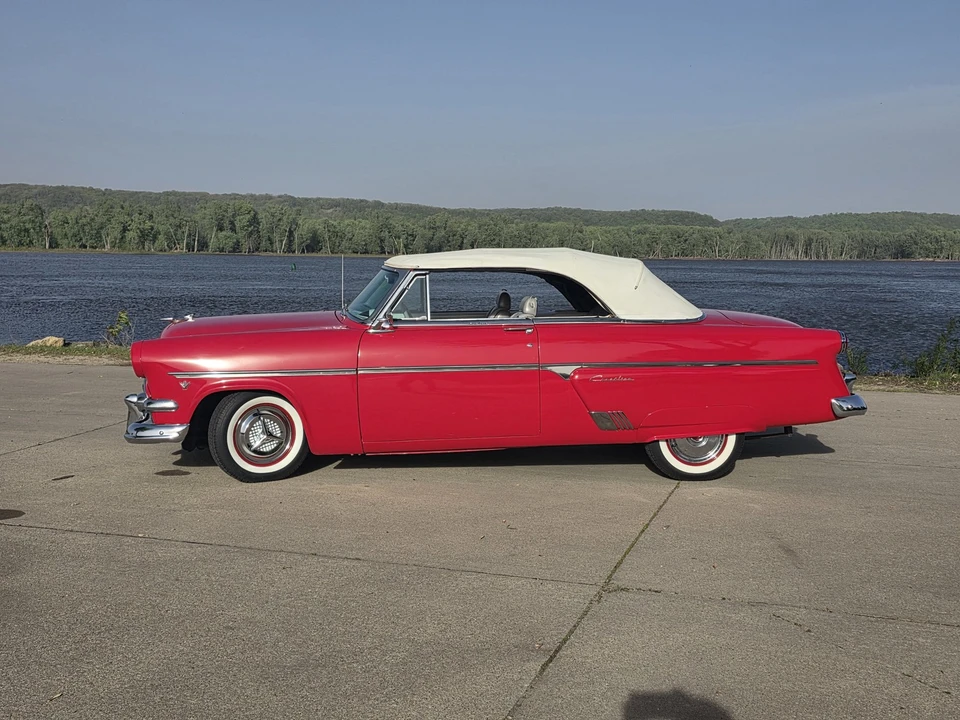 1954 Ford Crestline - Image 7 of 31