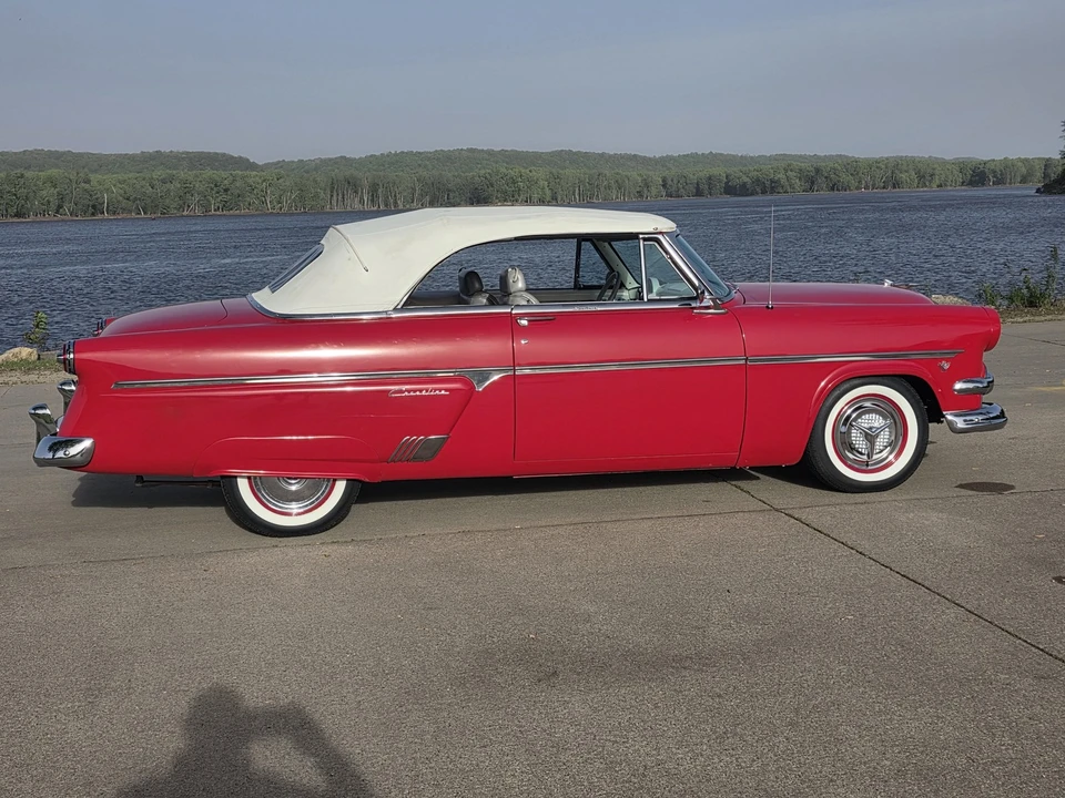 1954 Ford Crestline - Image 23 of 31