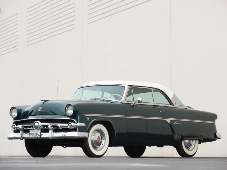 1954 Ford Crestline - Image 2 of 9