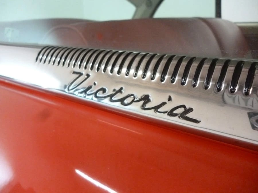 1954 Ford Crestline - Image 9 of 10