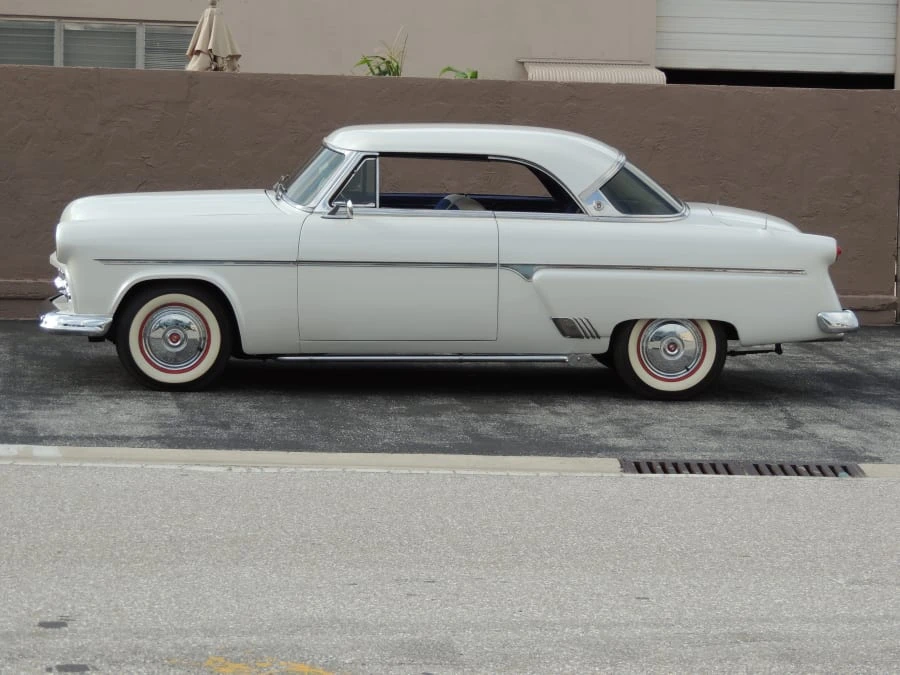 1954 Ford Crown Victoria - Image 2 of 12