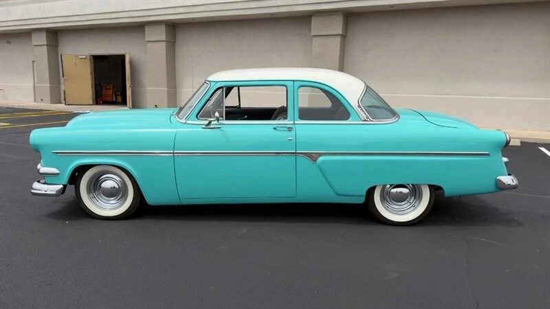 1954 Ford Customline - Image 3 of 31